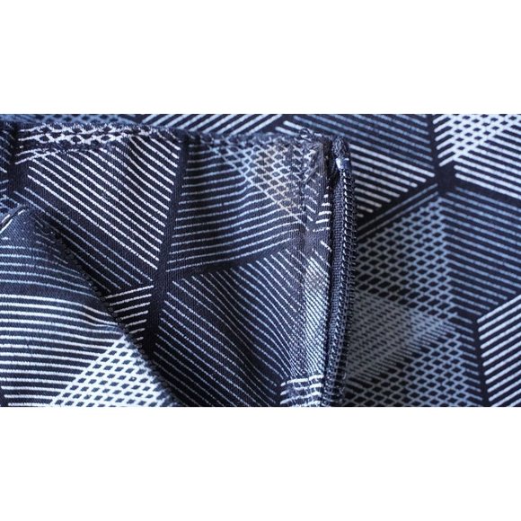 Oakley Snowboarding Pants Womens Size 0 Snow Ski Cold Weather Black Gray Geometr - Picture 5 of 7